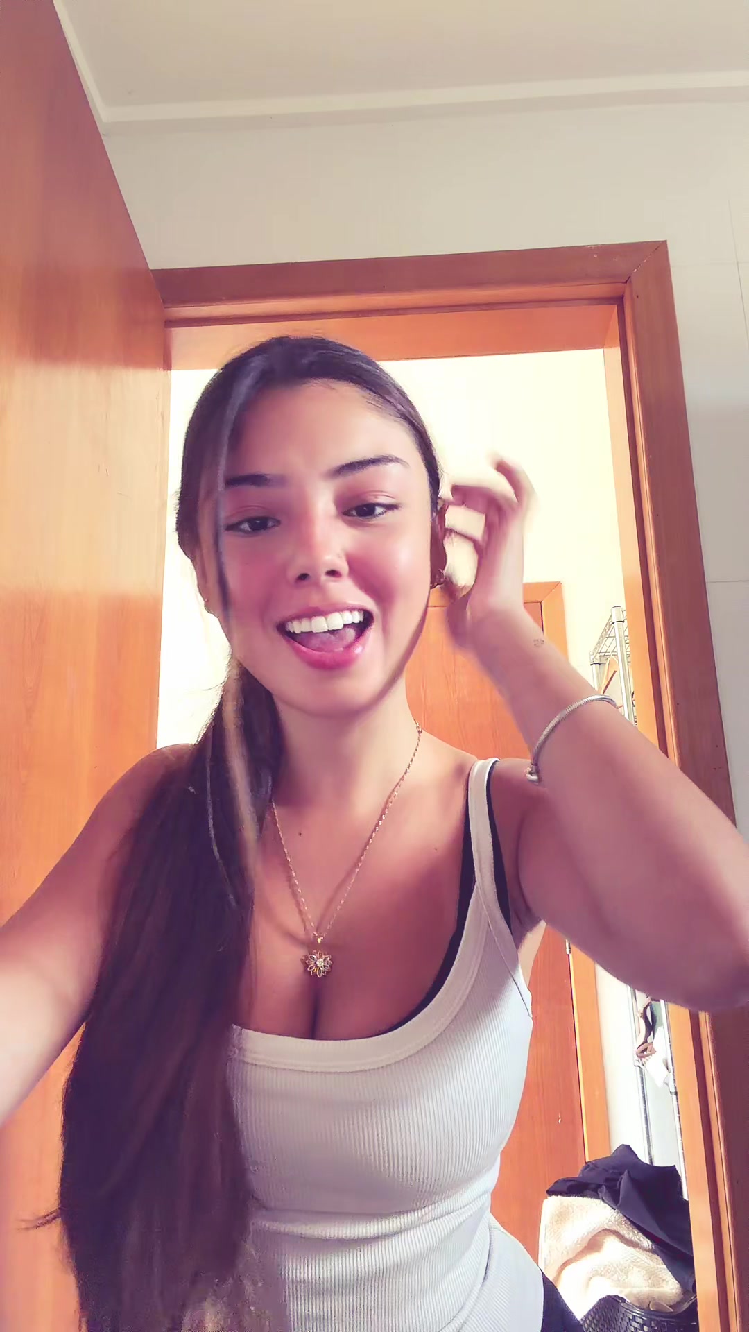 @ju