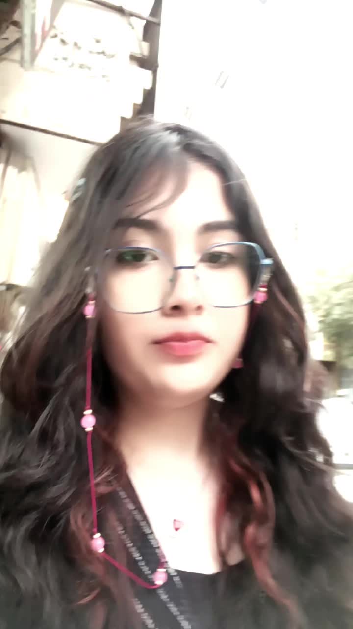 @𝐻𝑒𝓁𝒾𝒶 🐇💕