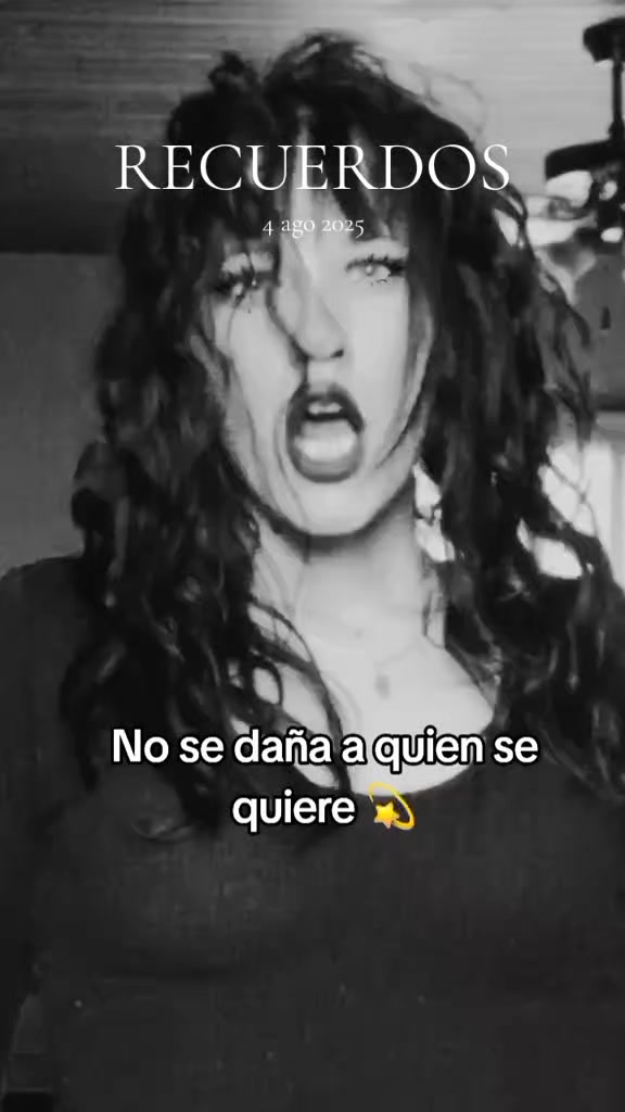 @vanelapochi