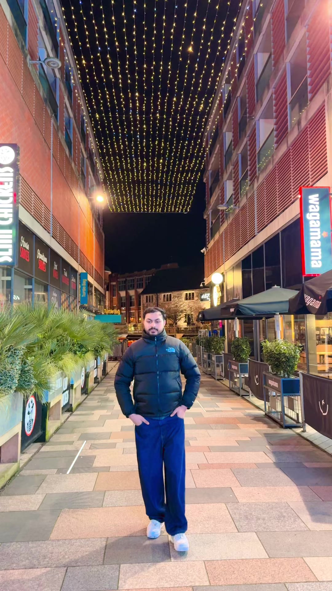 @Fakhar Abbas🇬🇧🏴