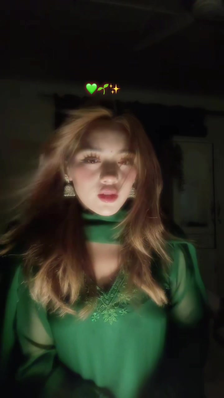 @एलिशा🦚