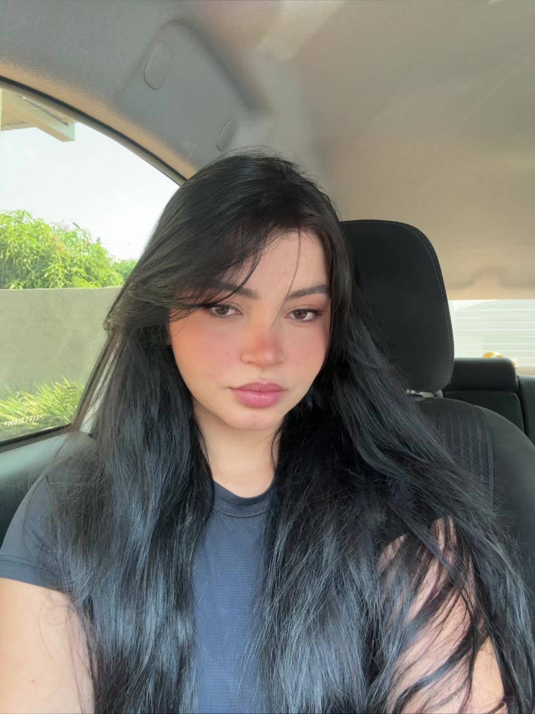 @Laryy