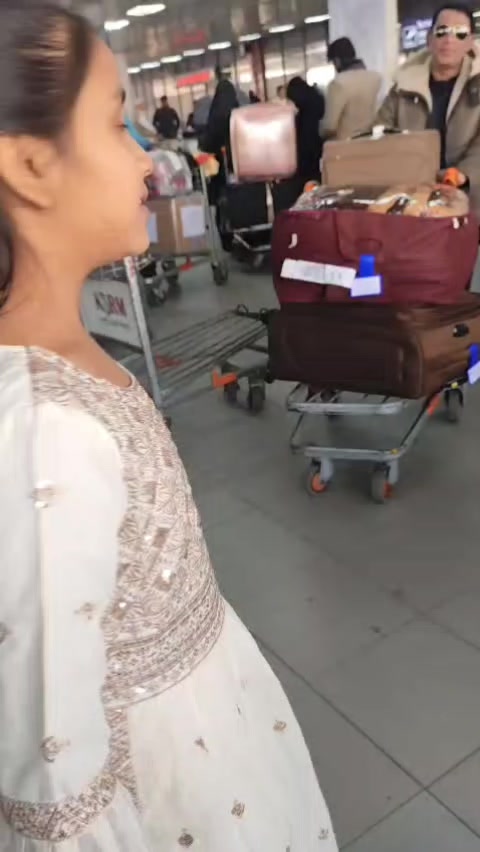 @✈️✈️ইউরোপ প্রবাসীর বউ ✈️tasuva
