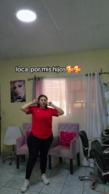 @umaña yolany 💖💫💜