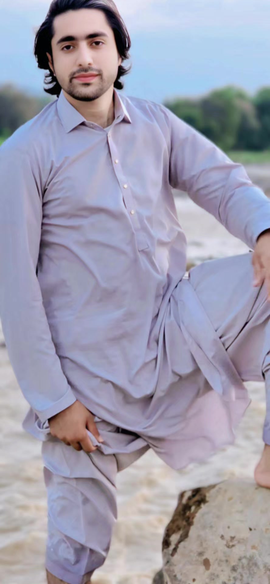 @Zeeshan Khan