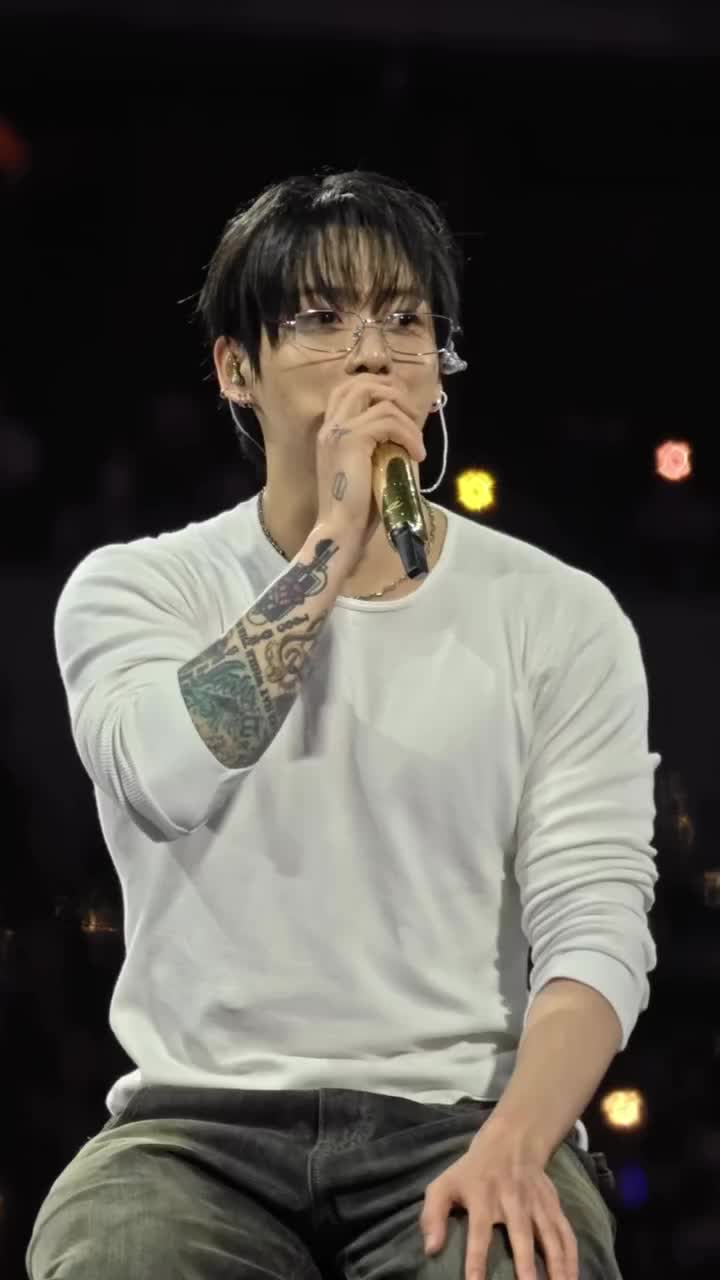 @_taehyungiee.v_