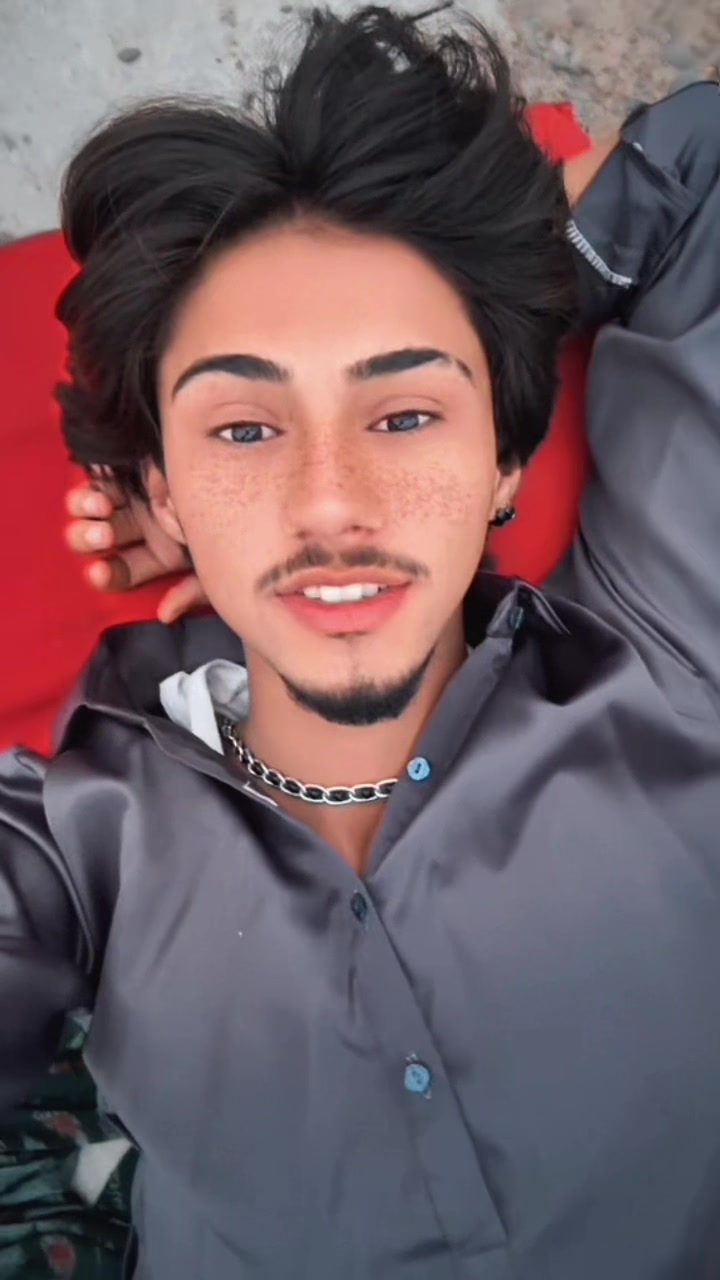 @UZZY🦂