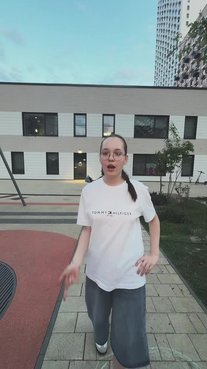 @Adelina1209
