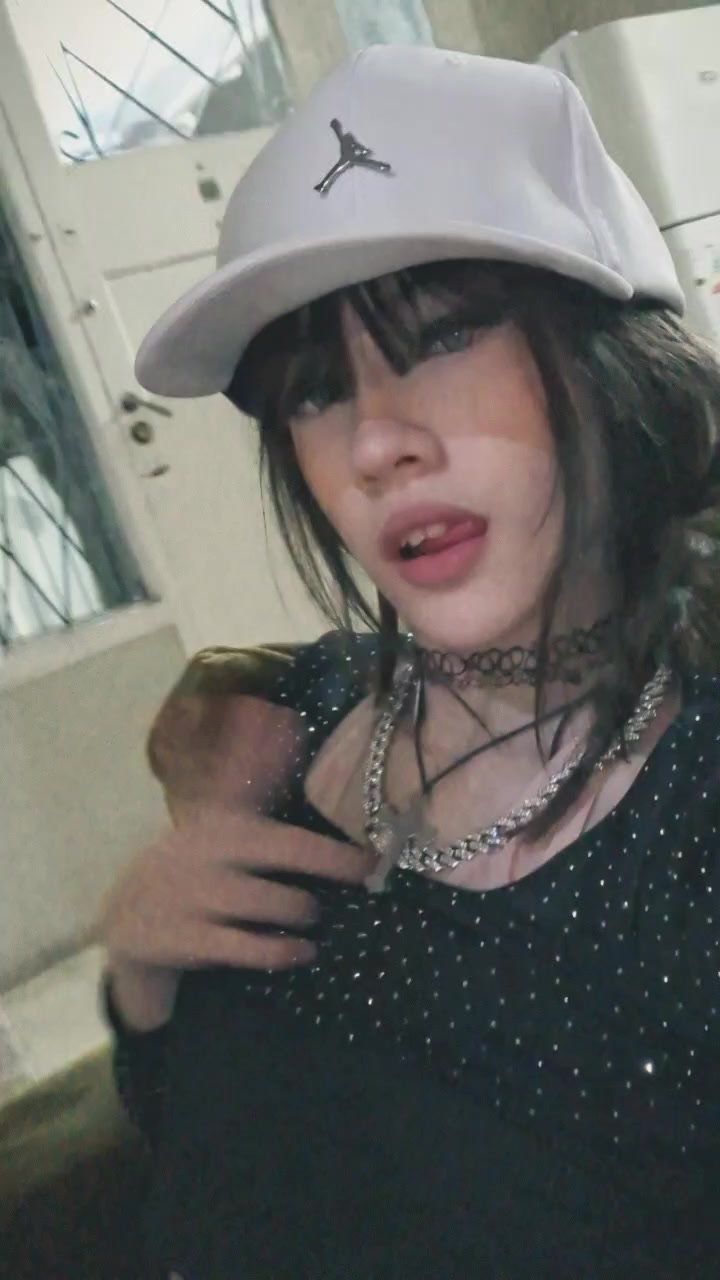 @💋