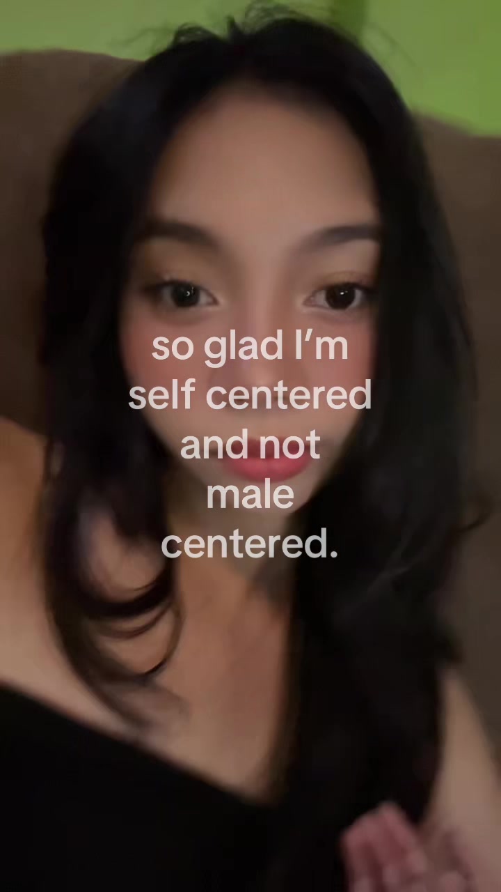 @blueee
