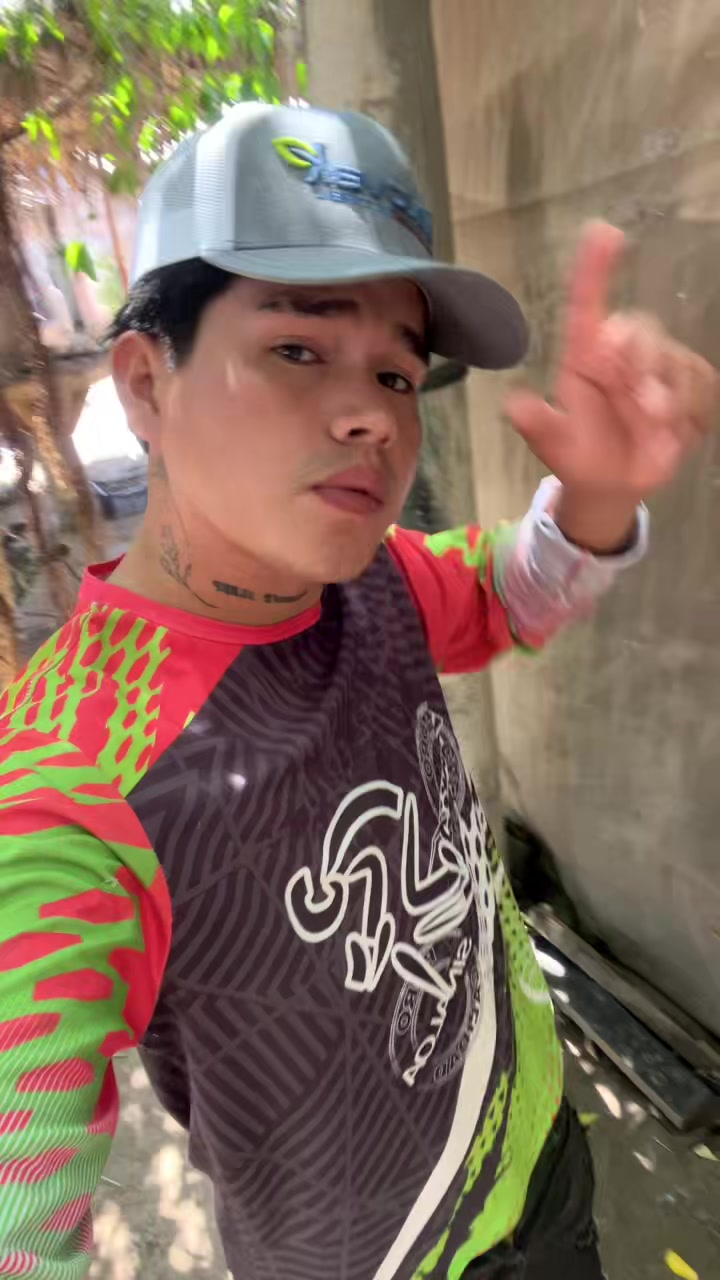 @G_Araiza