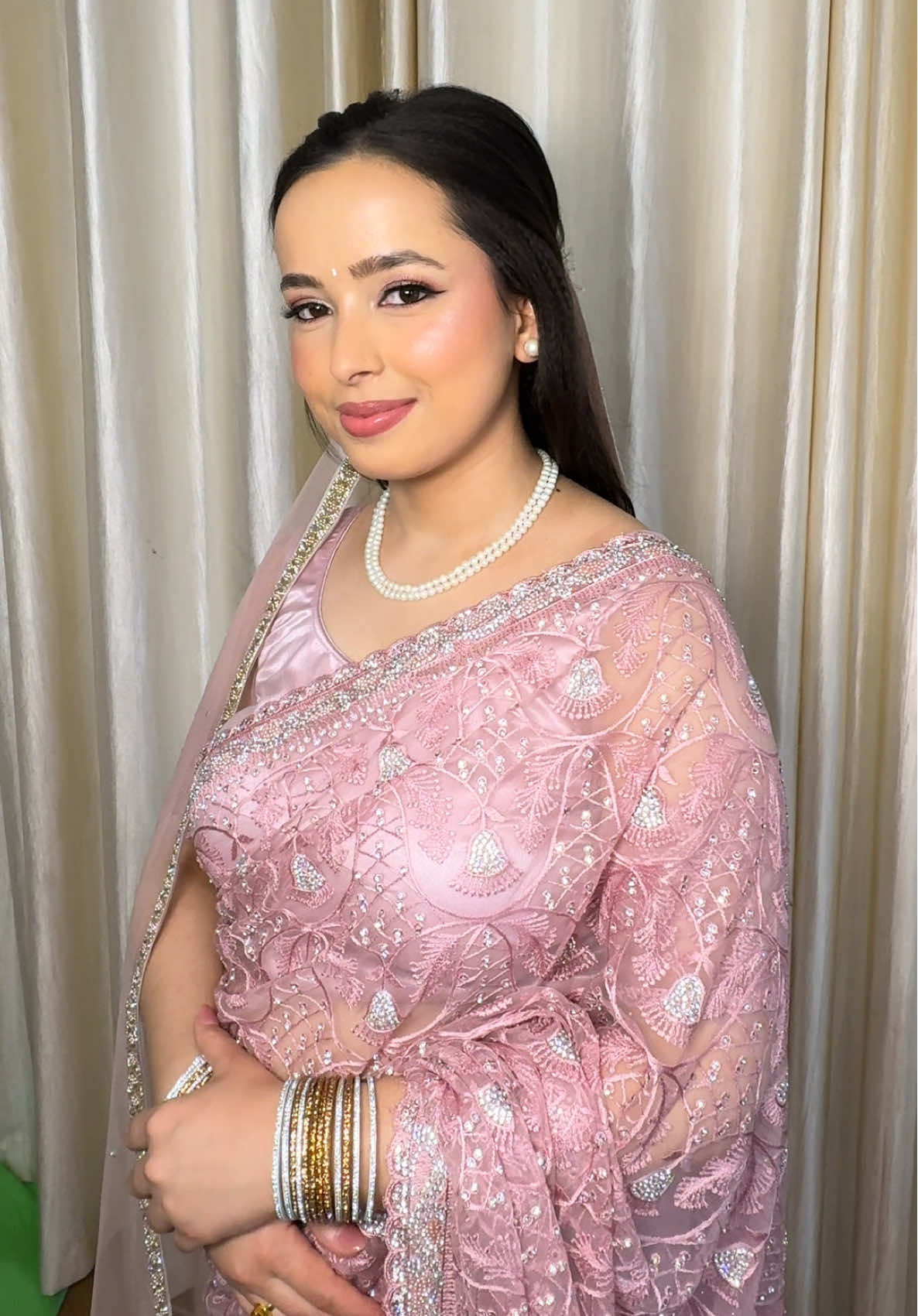 @Glam by Anushka