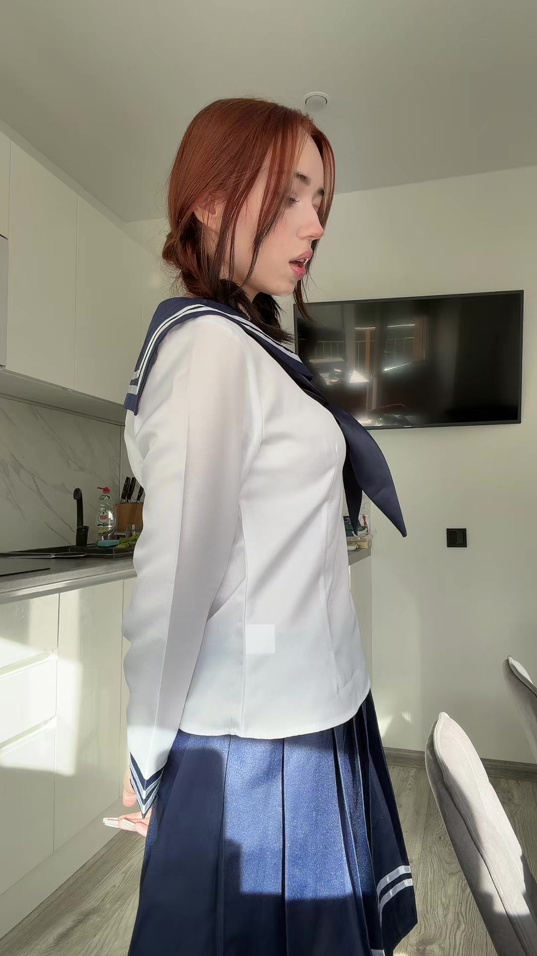@аня anoharda
