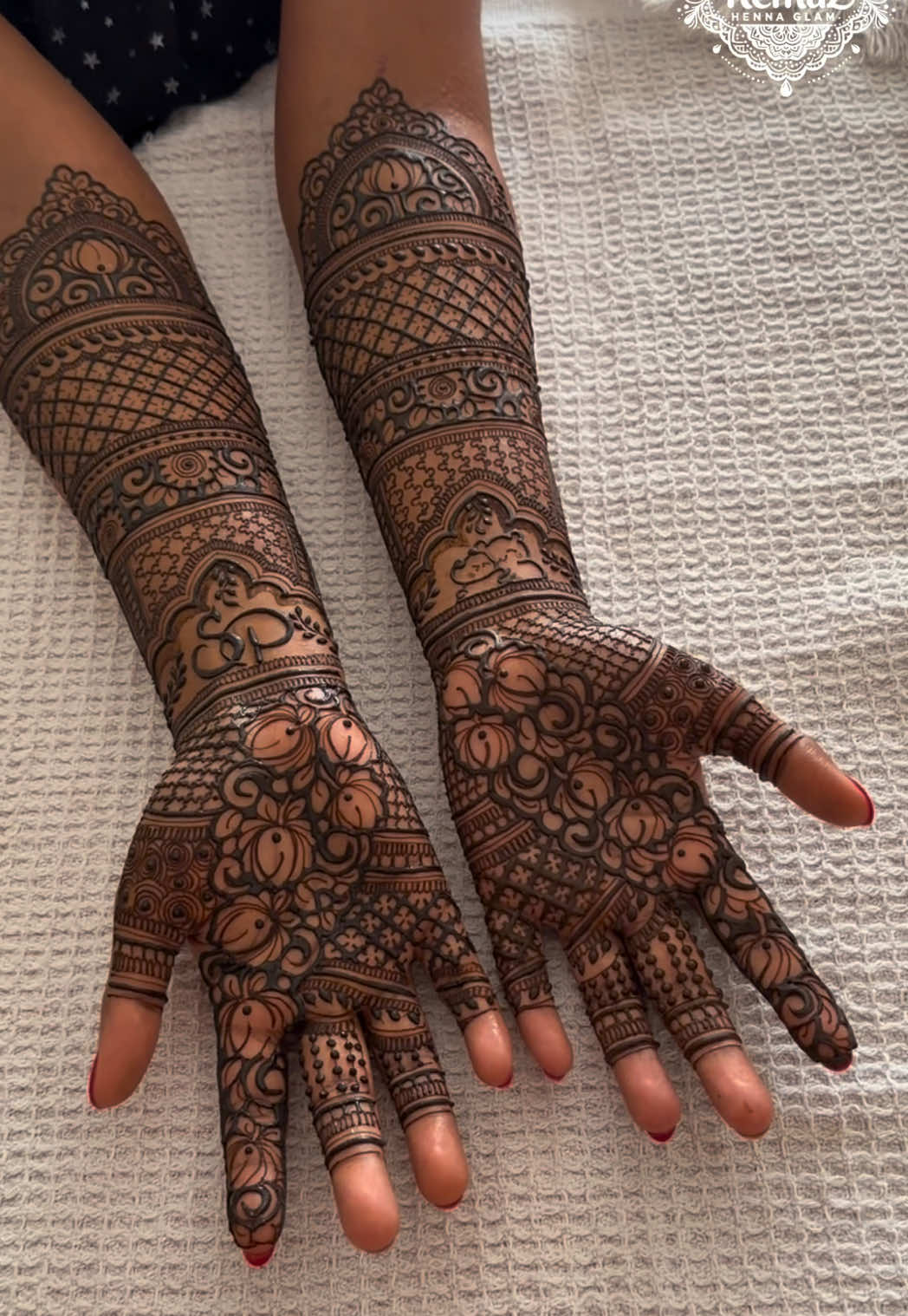 @_hemazhennaglam_