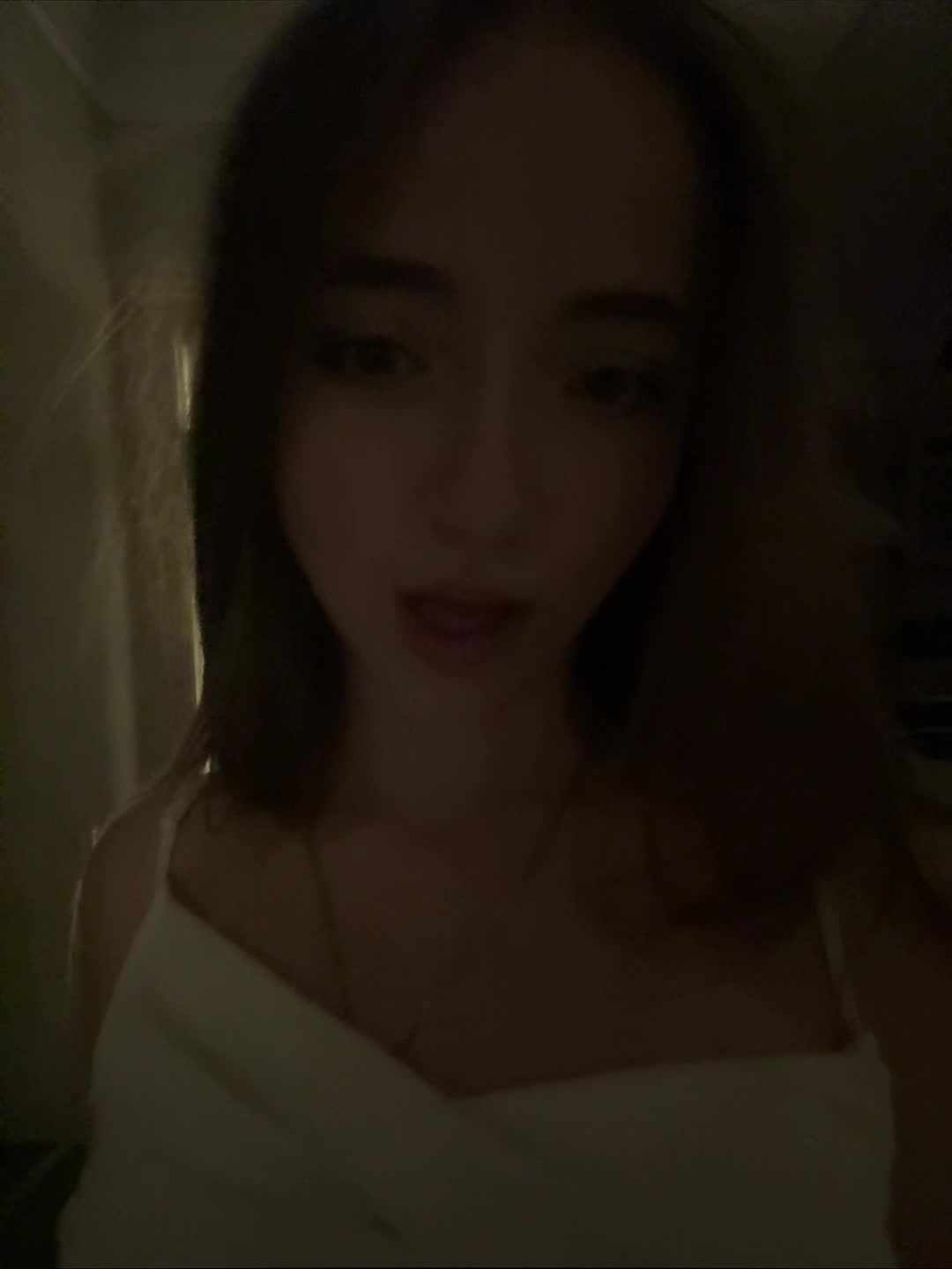 @<3