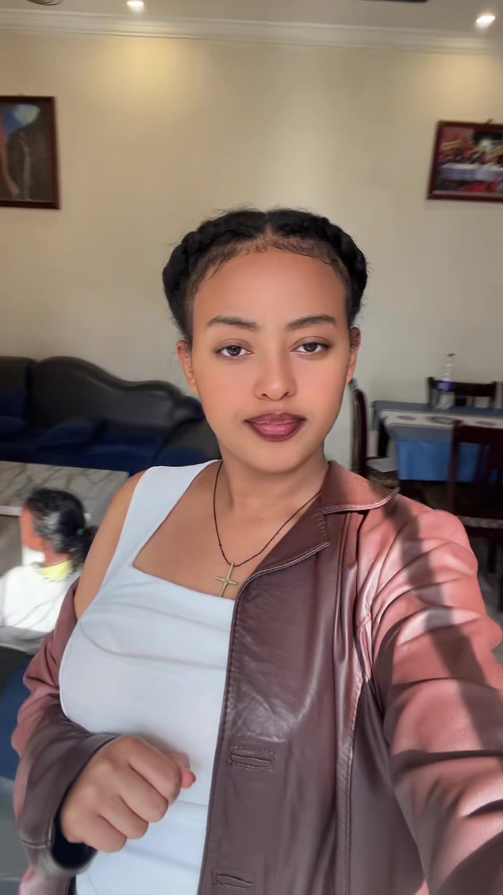 @sari (ኑኑ)