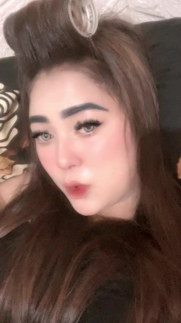 @ineskomalla