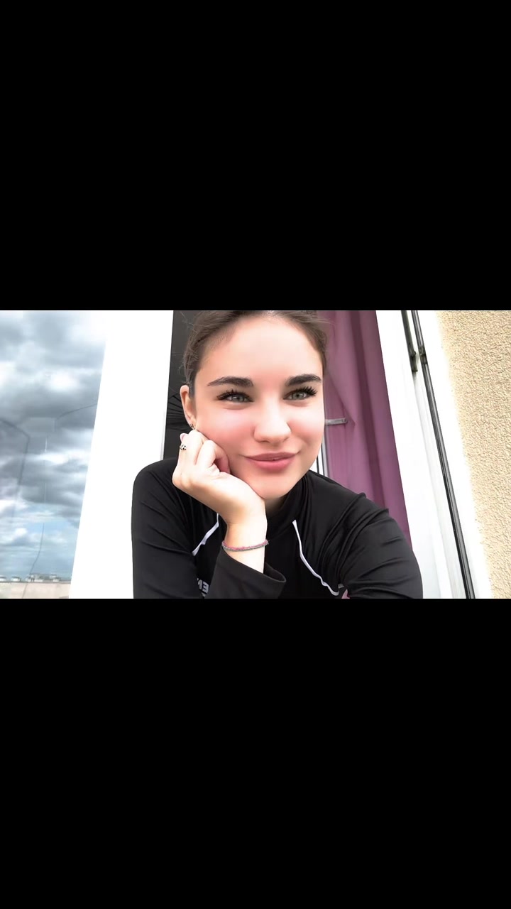 @Loket🦋