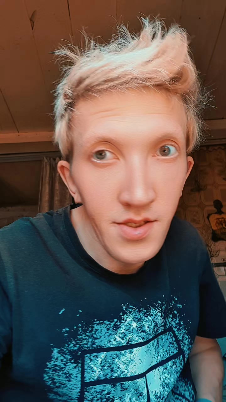 @🥺CRAZYKING73🌞