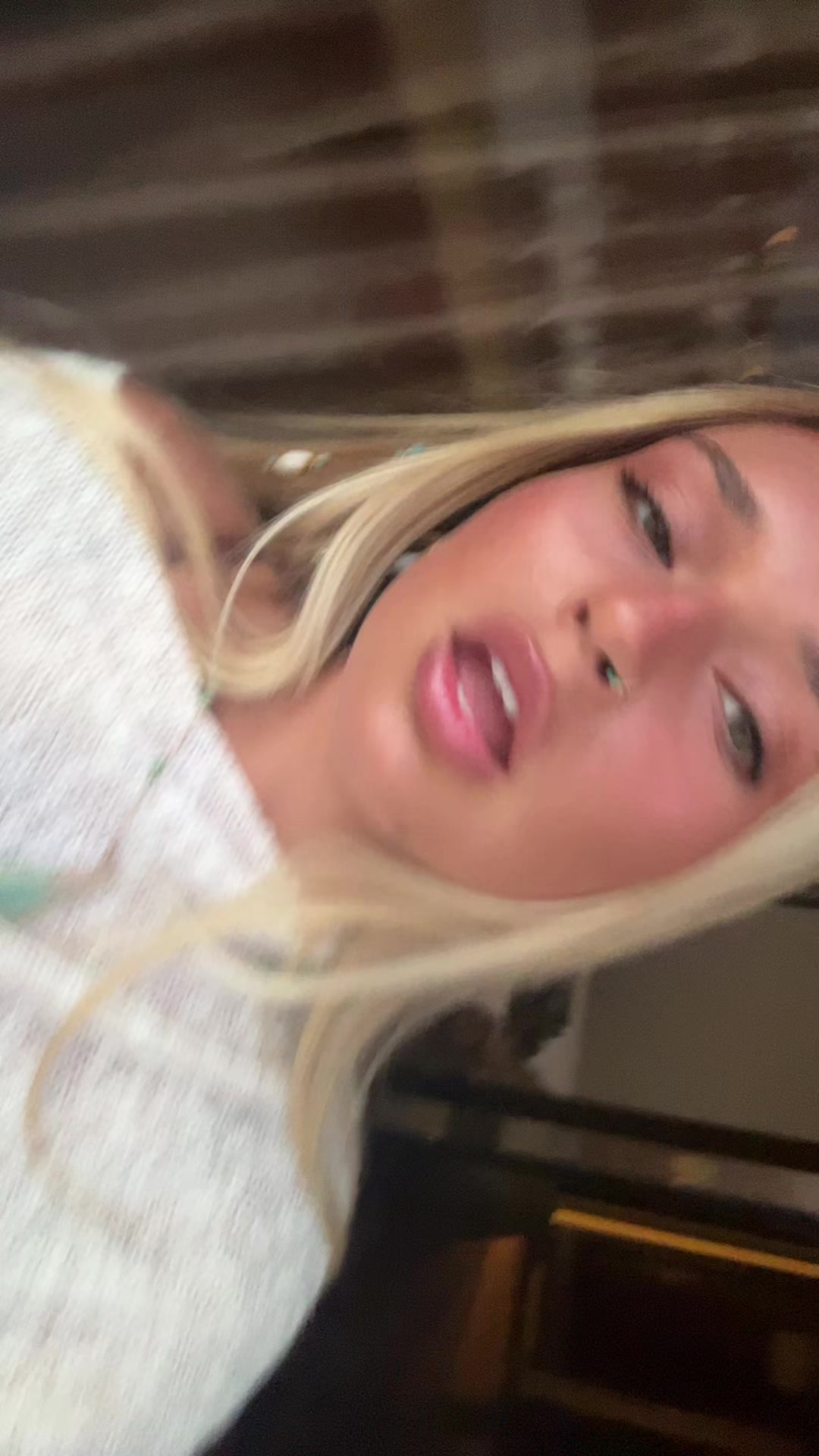 @Eliana