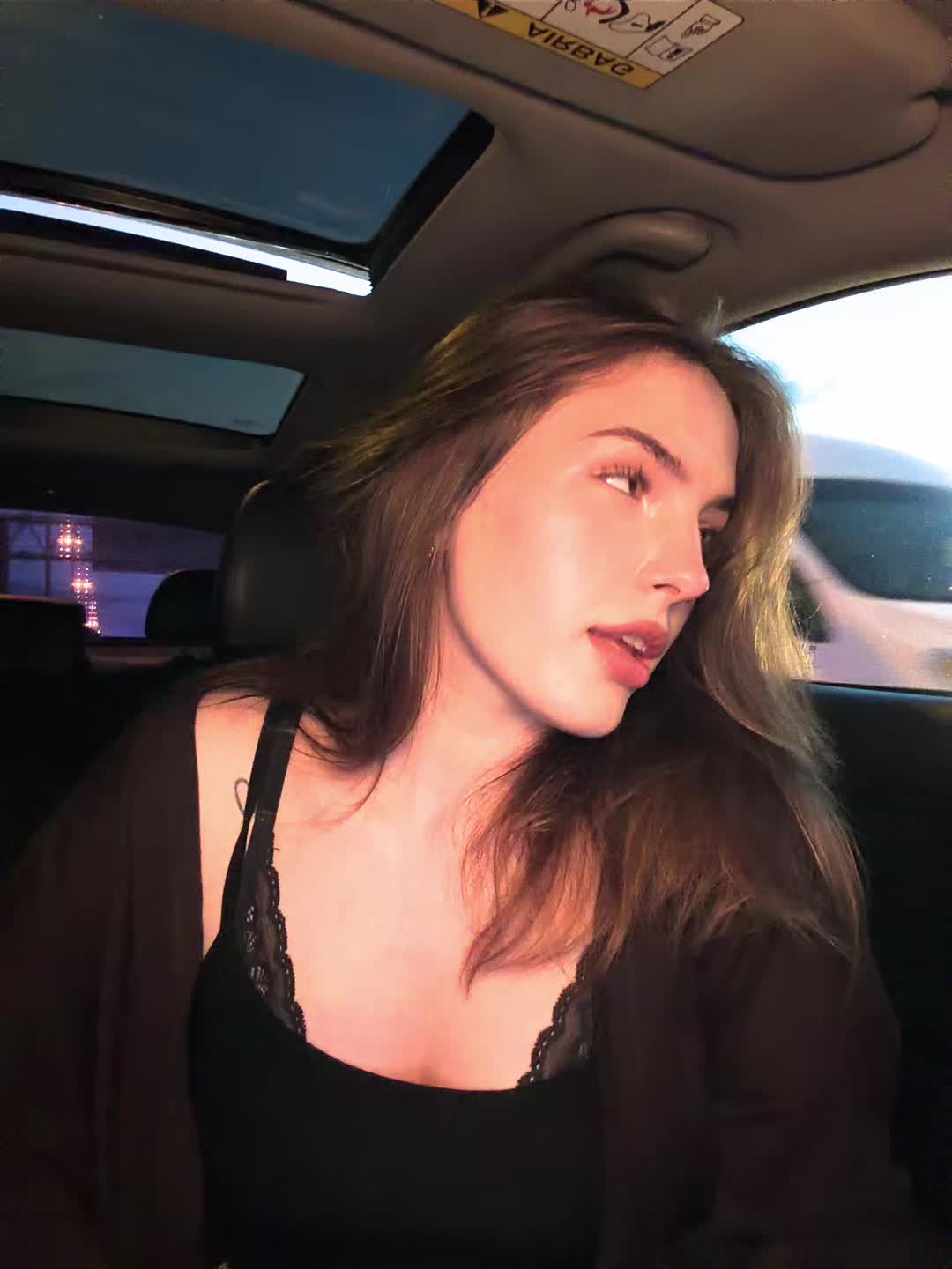 @anasttteiisha