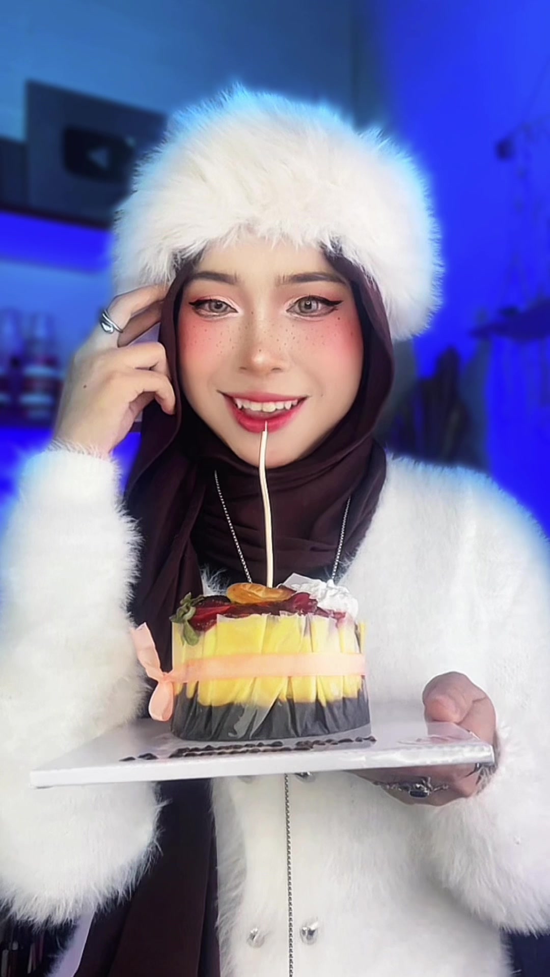 @SANTIECHAN