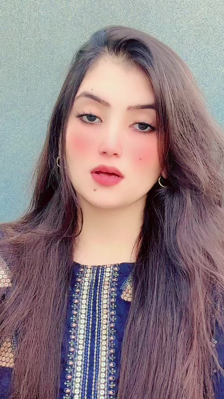 @Hazel🥂💜