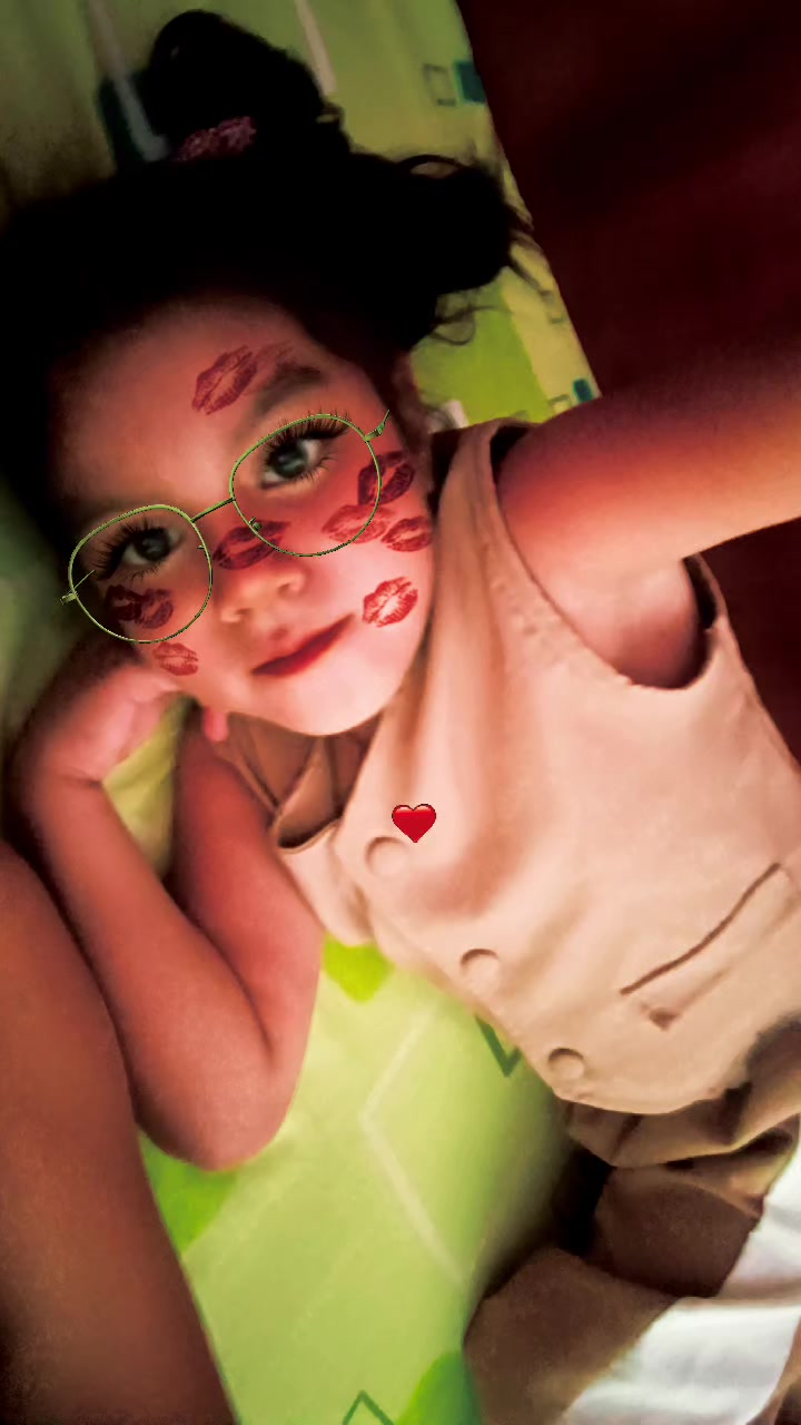 @Liii Nu&ntilde;ez 💕 .