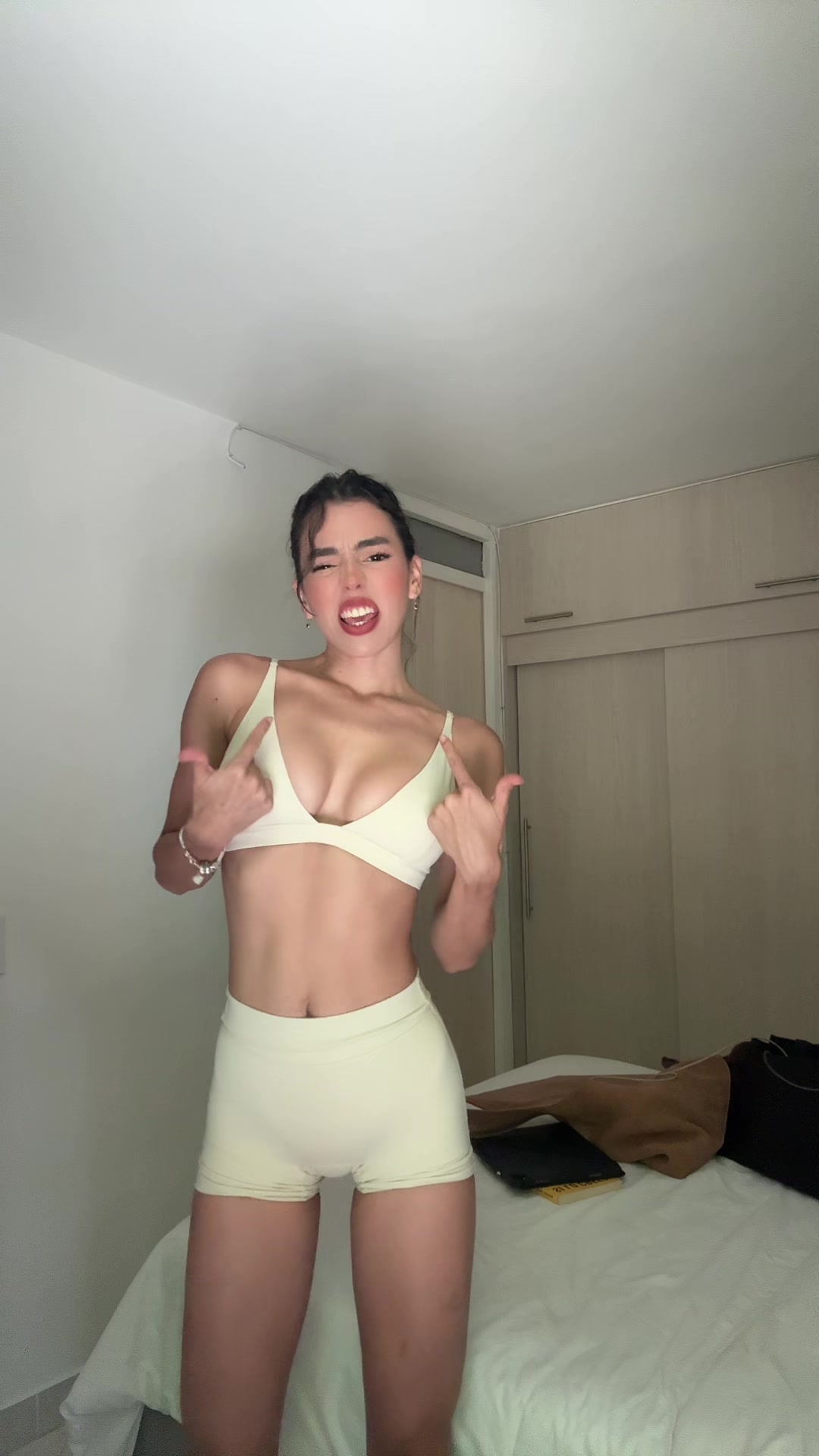 @Jessica jettson