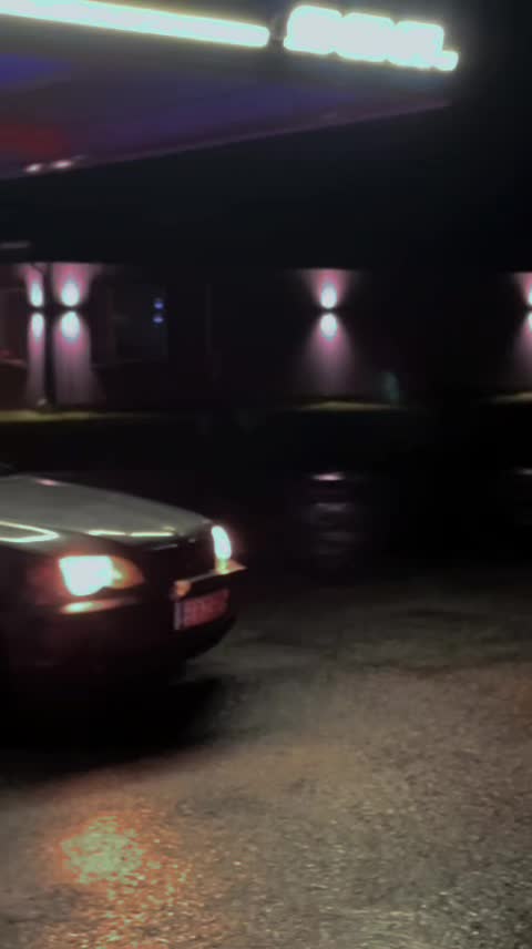 @𝓞𝓼𝓼𝓲😈