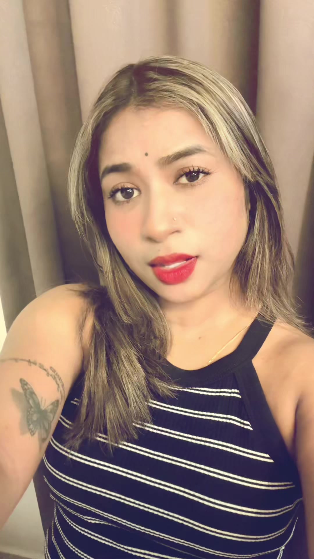 @𝓟𝓻𝓮𝓶𝓲𝓵𝓪🧿🦢