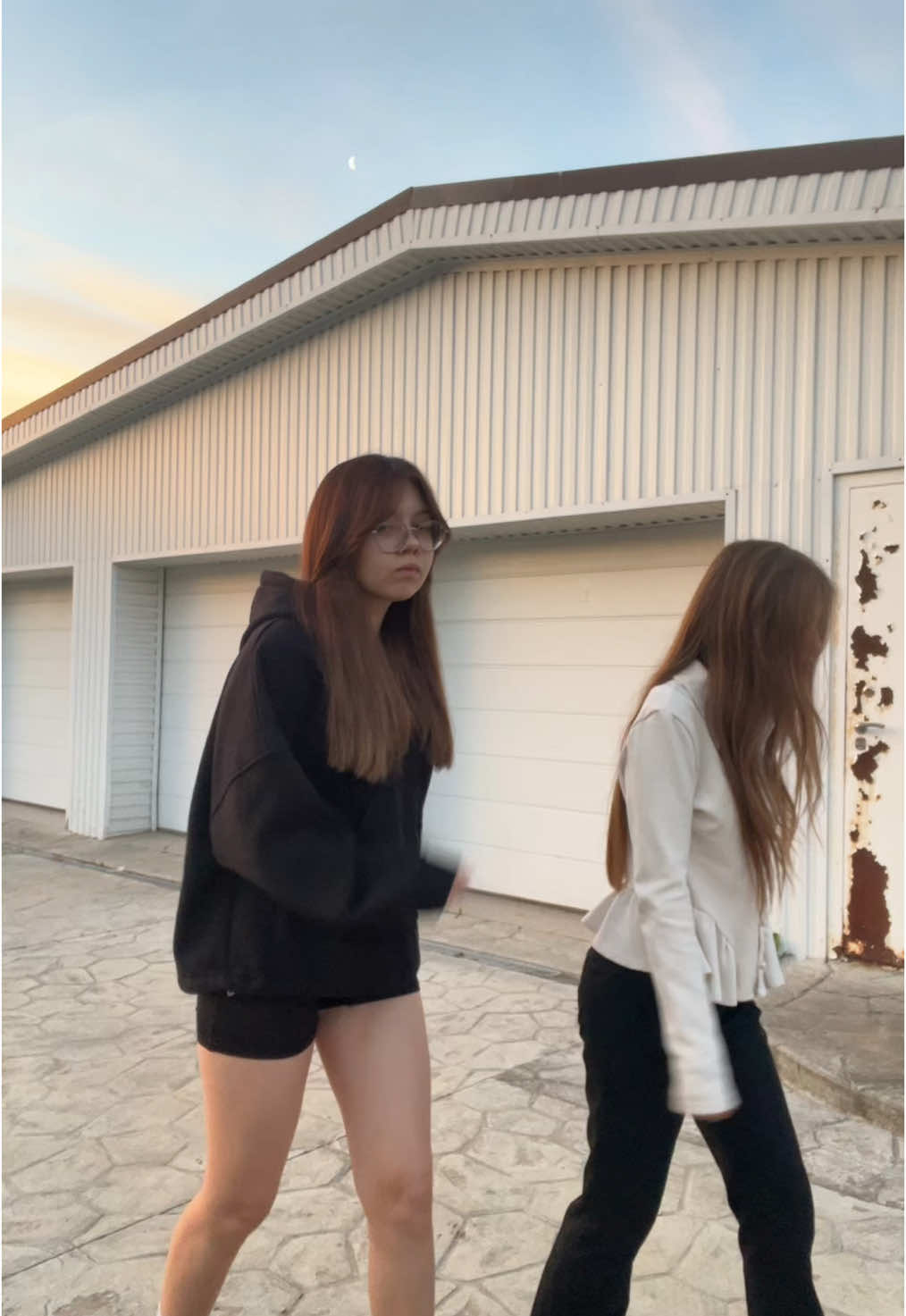 @😶&zwj;🌫️
