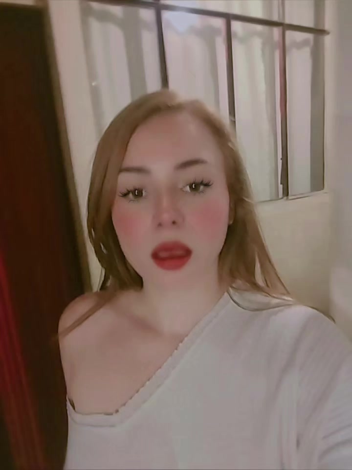 @iamlittle_