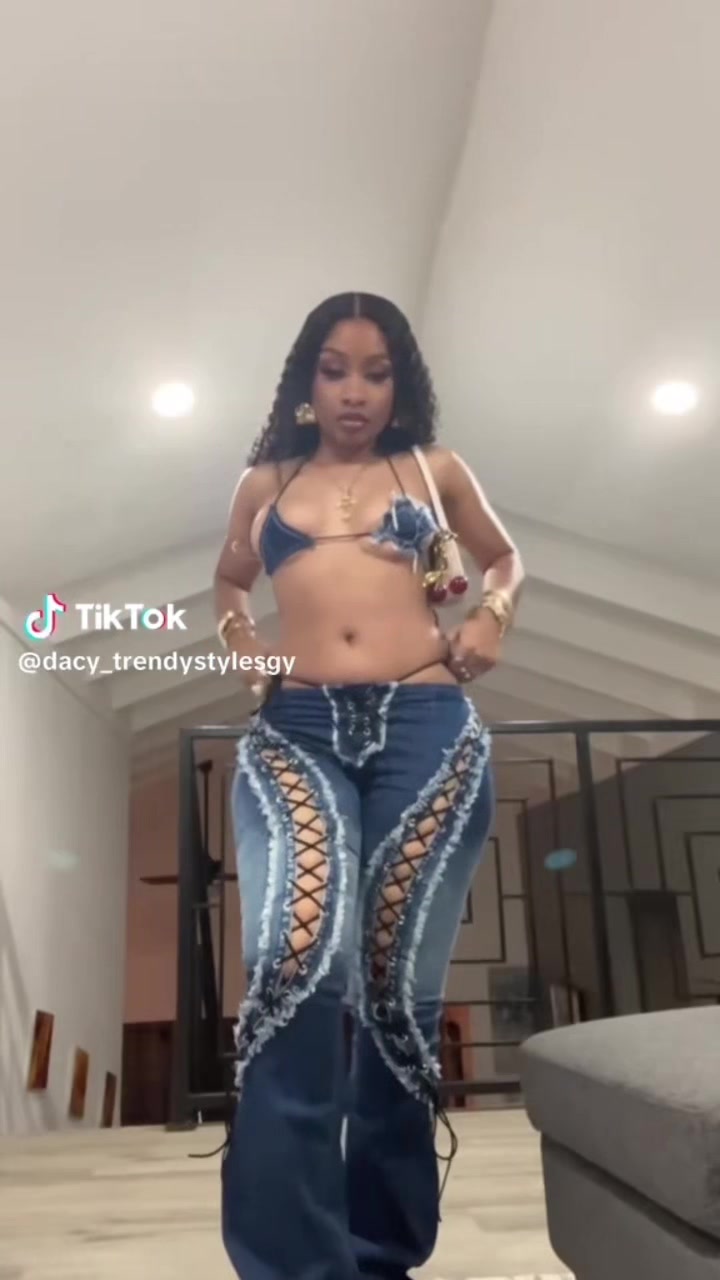 @barbiee_kloset