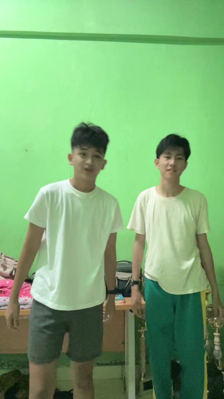 @Fandy
