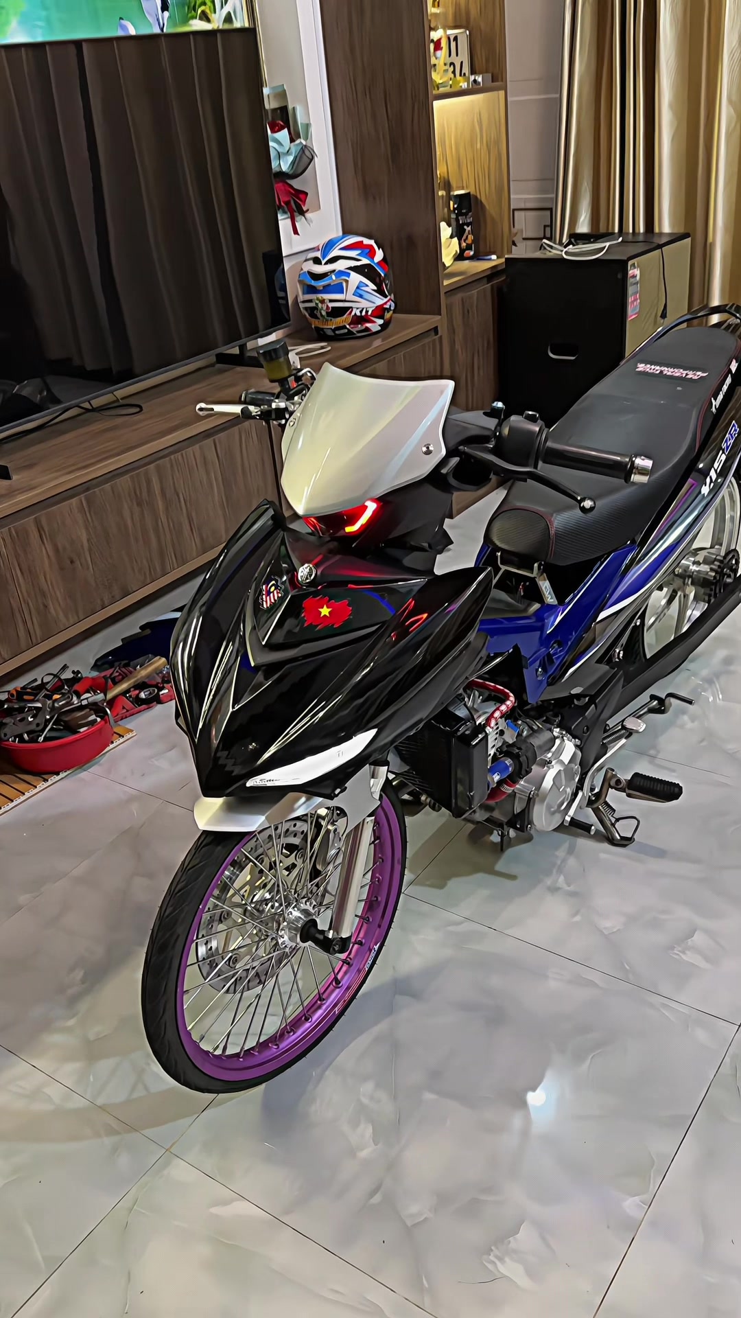 @𝙃𝙪ỳ𝙣𝙝 𝙃ù𝙣𝙜 ⚡️🇻🇳