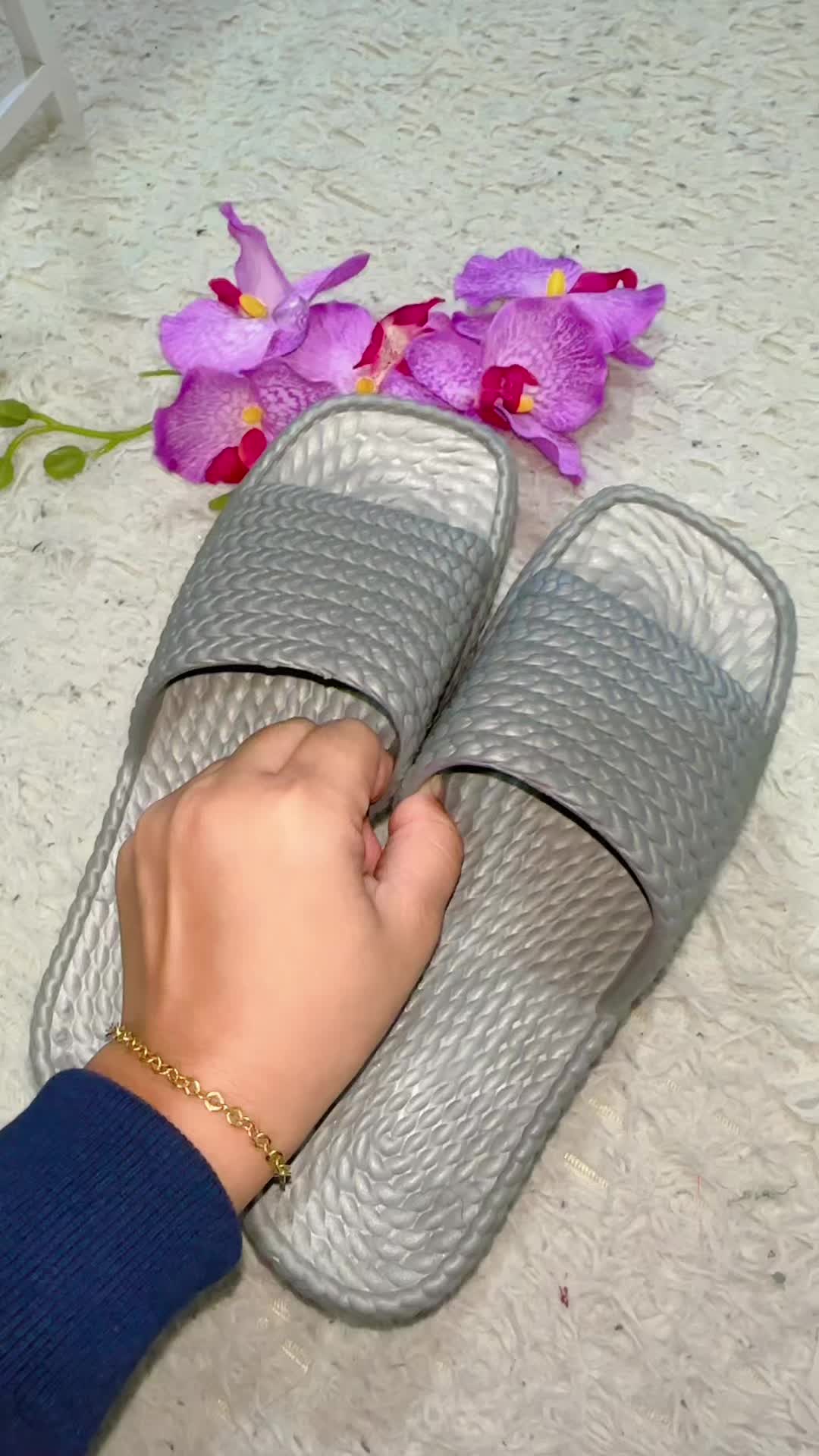 @RUNC0