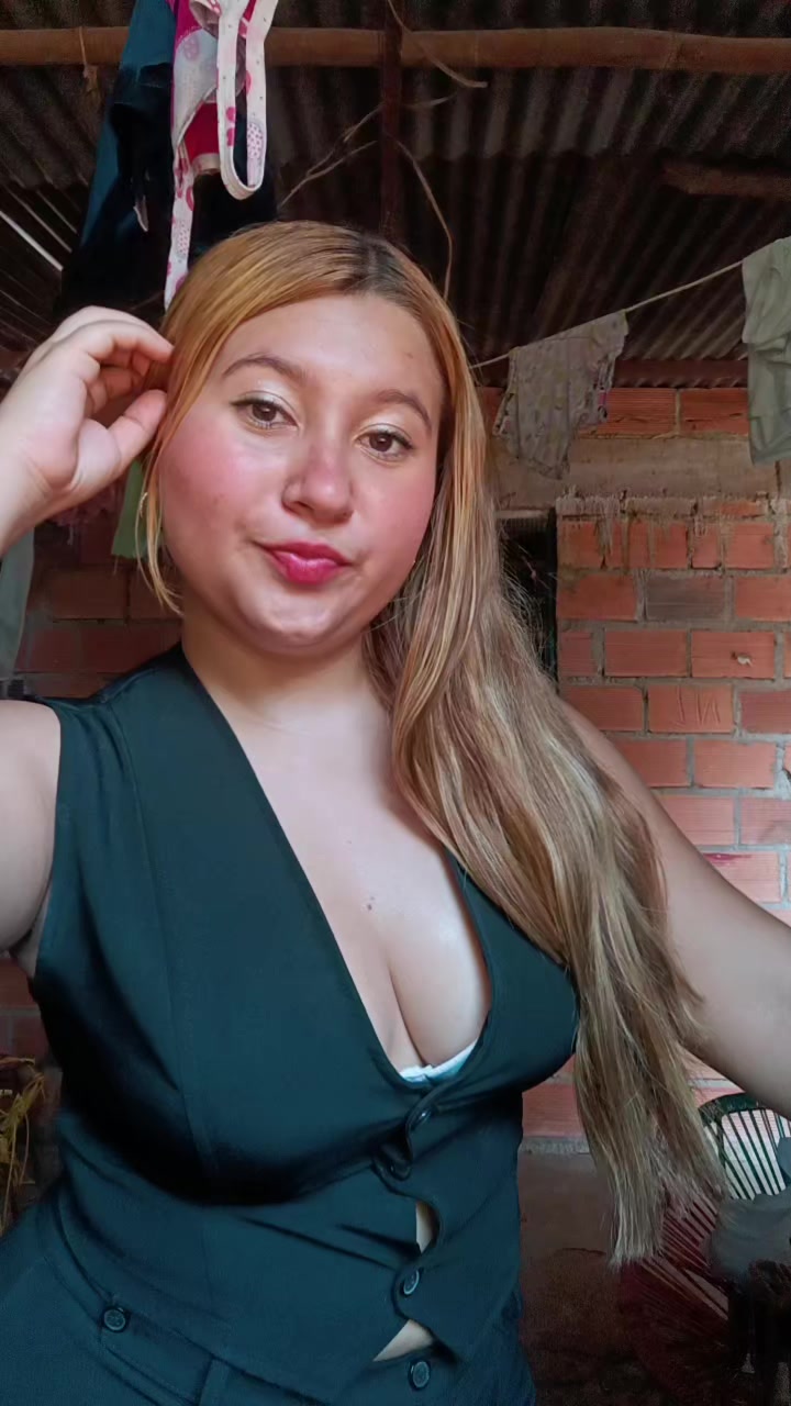 @Nayely