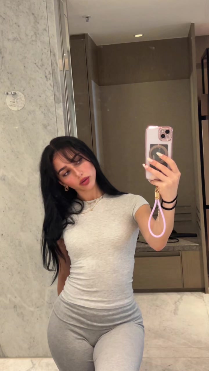 @𝒦𝒶𝓇𝒾𝓂𝒶 🇱🇧