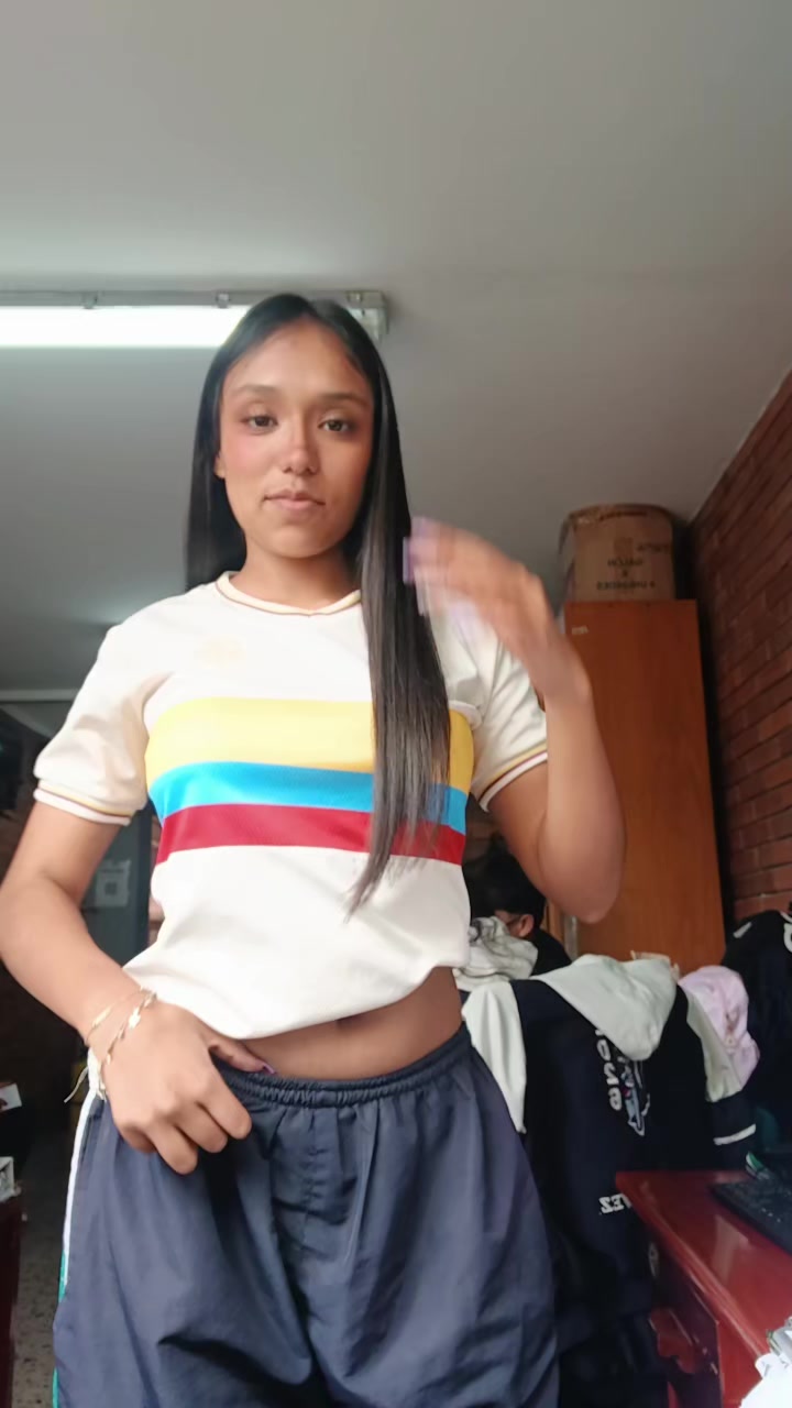 @𝓥𝓪𝓵𝓮𝓷♛♛.