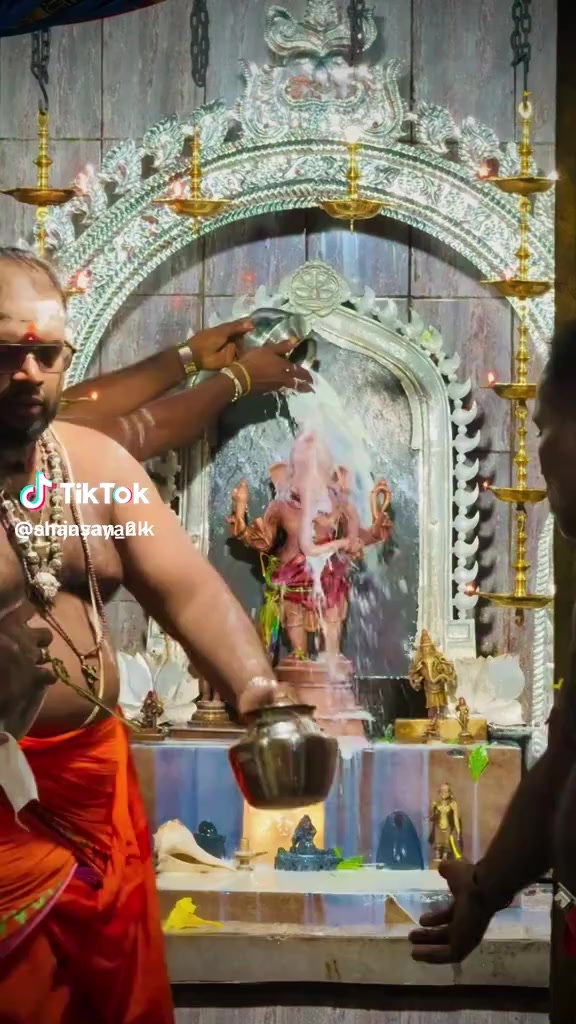 @செந்தூரன்