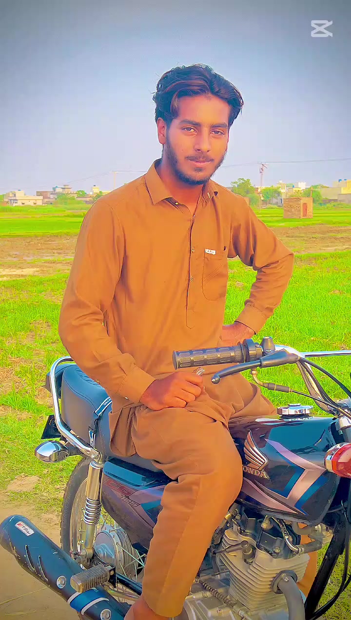 @⚜️✨ Mazhar bhatti 👑