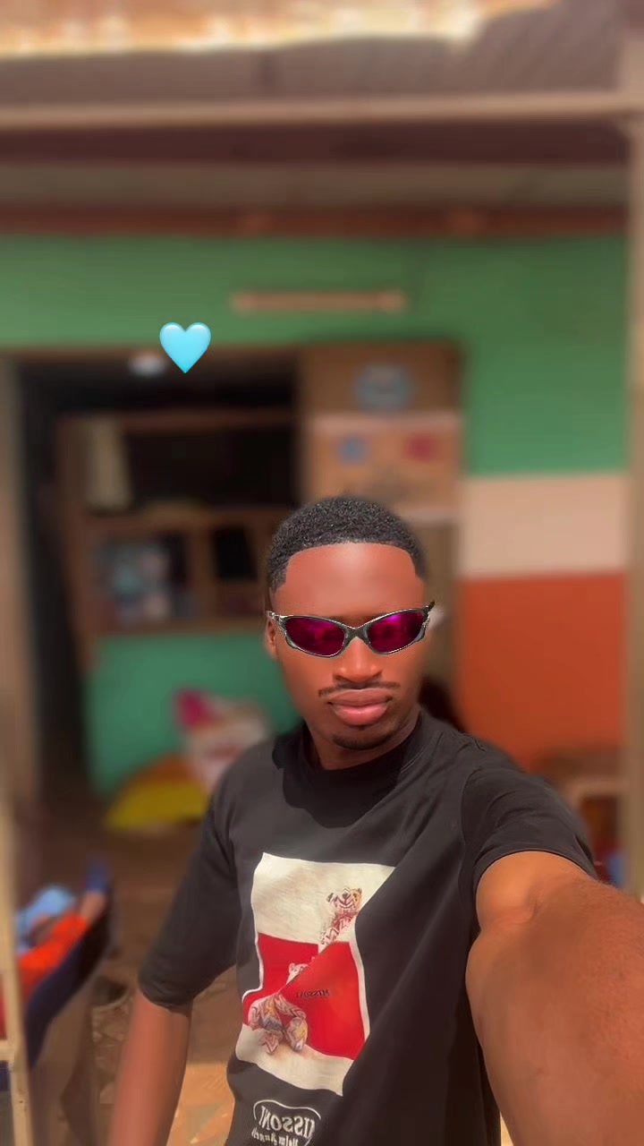 @KANGOU~MOUSSA 🤴🗽🇳🇬