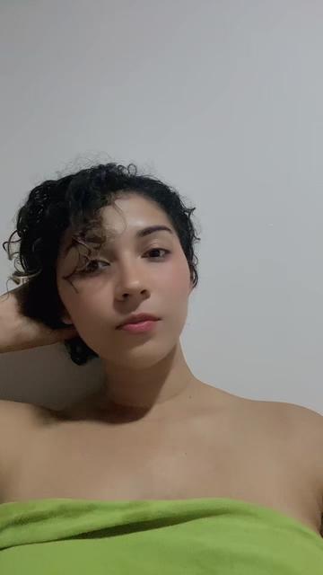 @𝒴𝓊𝒿𝑒