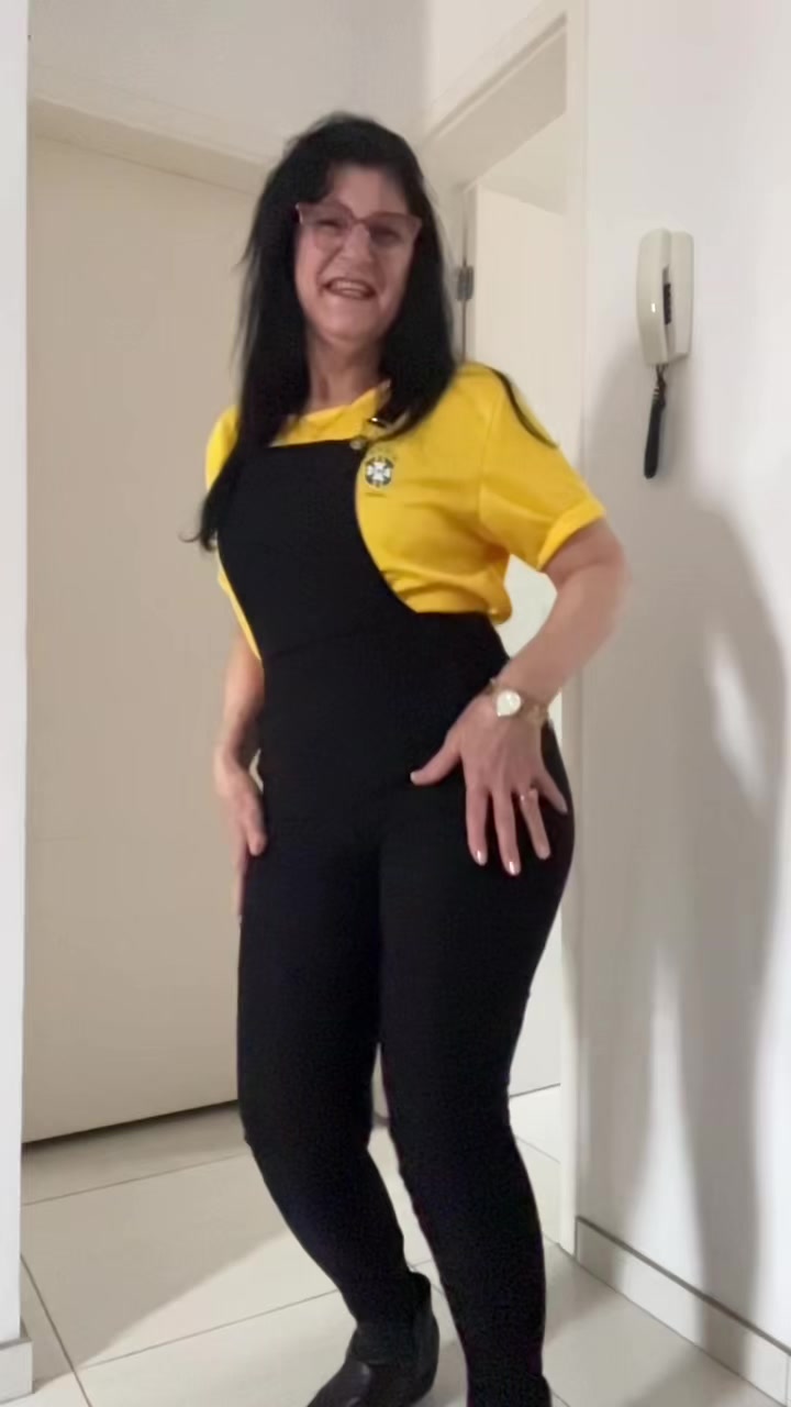 @Édina a bonitona do Tiktok💃