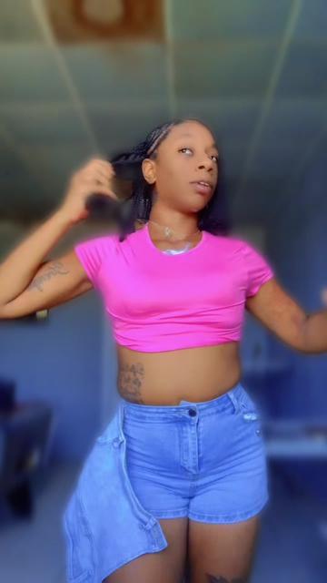 @Tha Wife🦋 🥵😈