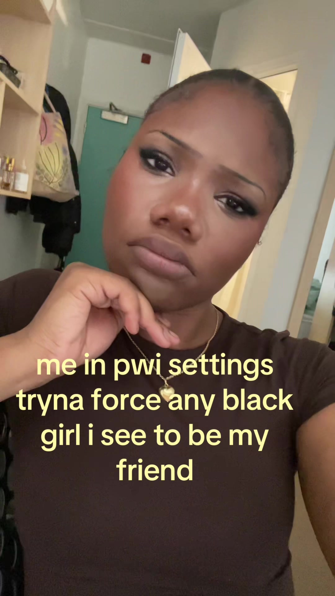 @️