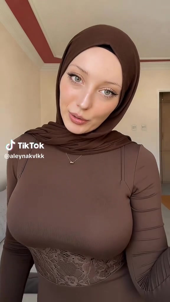 @aleyna