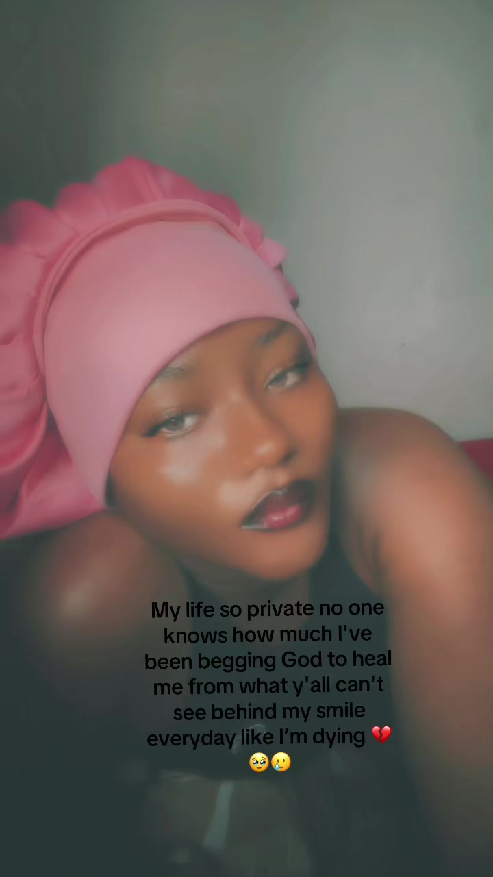 @M.a.k.u.o.c.h.u.k.w.u 🦋