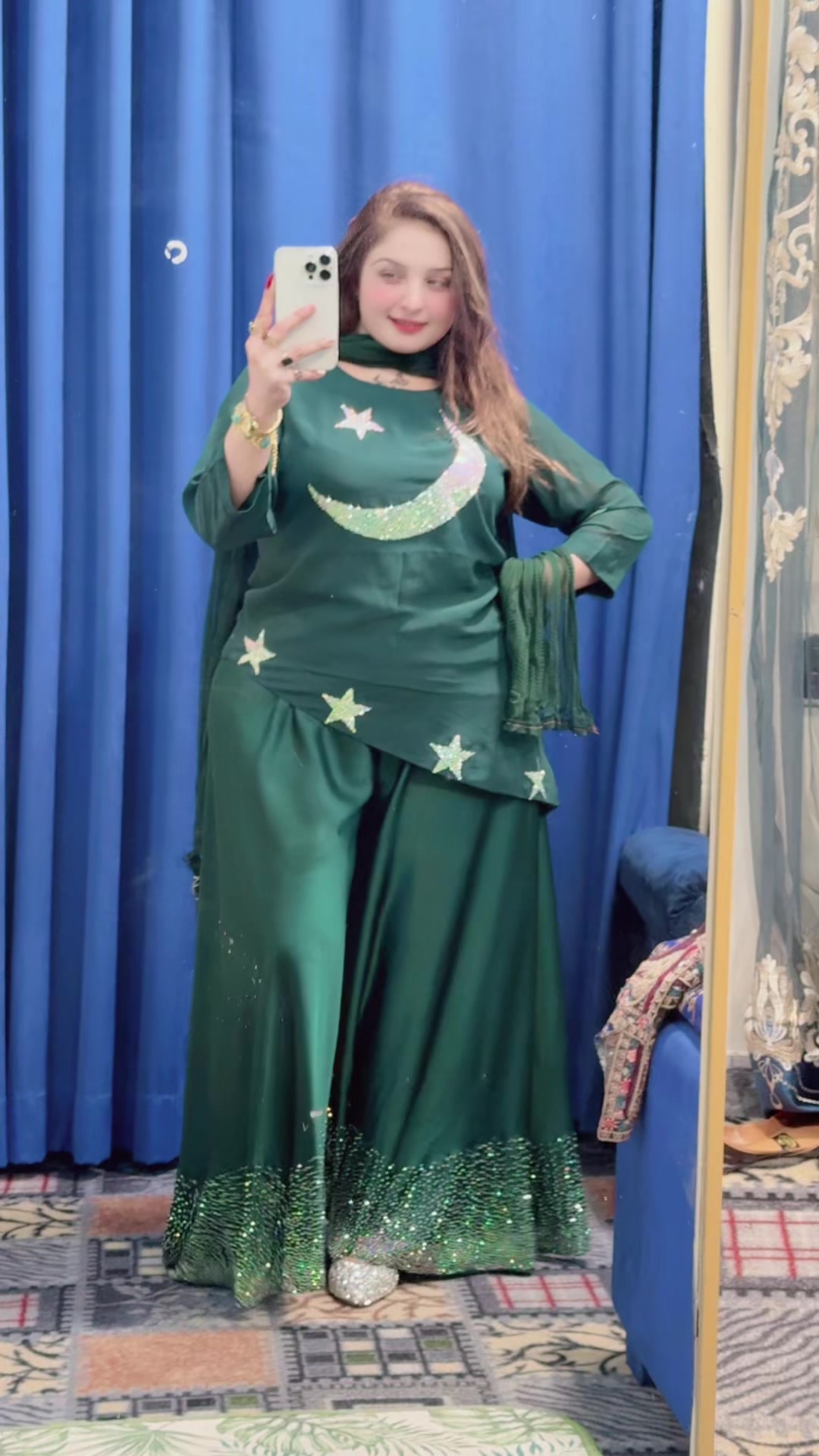 @zarosha_khan